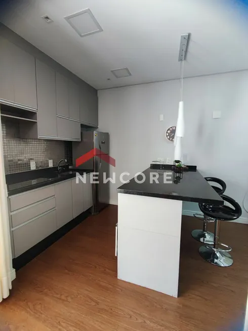 Foto 1 de Apartamento com 1 Quarto à venda, 30m² em Bosque do Vianna, Cotia