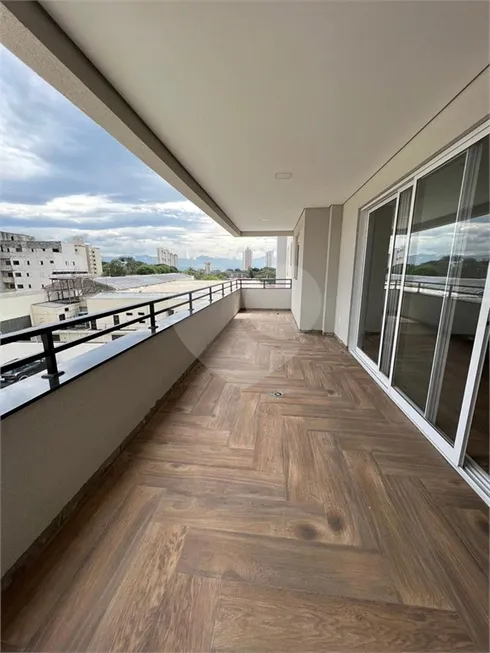 Foto 1 de Apartamento com 3 Quartos à venda, 146m² em Parque Residencial Bom Conselho, Taubaté
