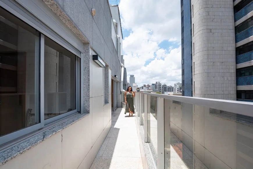 Foto 1 de Cobertura com 3 Quartos à venda, 189m² em Savassi, Belo Horizonte