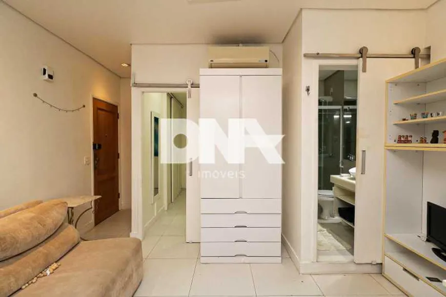 Foto 1 de Apartamento com 1 Quarto à venda, 42m² em Copacabana, Rio de Janeiro