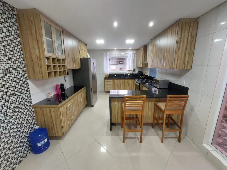Foto 1 de Casa com 2 Quartos à venda, 200m² em Jaguaré, São Paulo