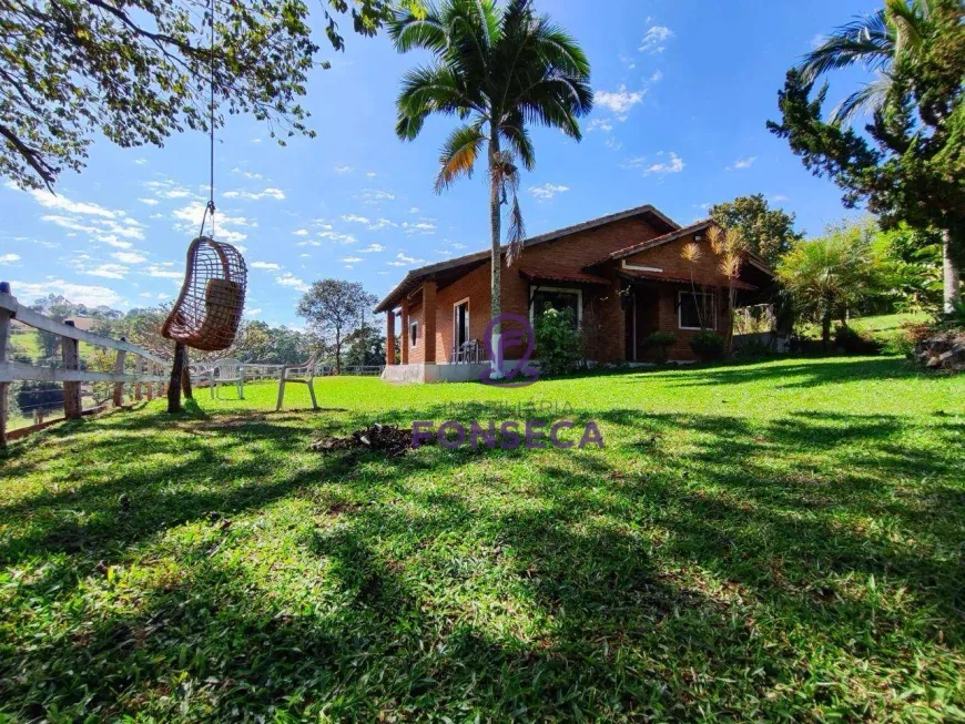 Foto 1 de Fazenda/Sítio com 3 Quartos à venda, 170m² em , Silvianópolis