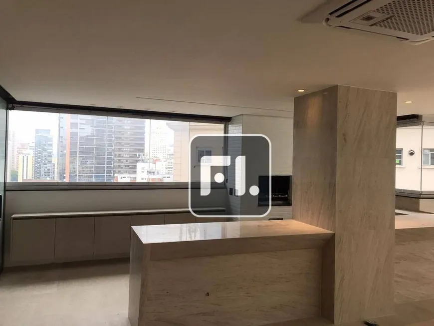 Foto 1 de Apartamento com 3 Quartos para venda ou aluguel, 322m² em Vila Olímpia, São Paulo