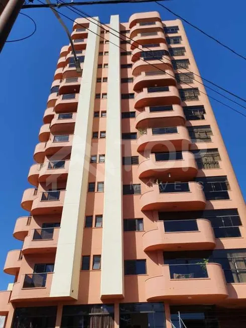 Foto 1 de Apartamento com 3 Quartos à venda, 209m² em Centro, São Carlos