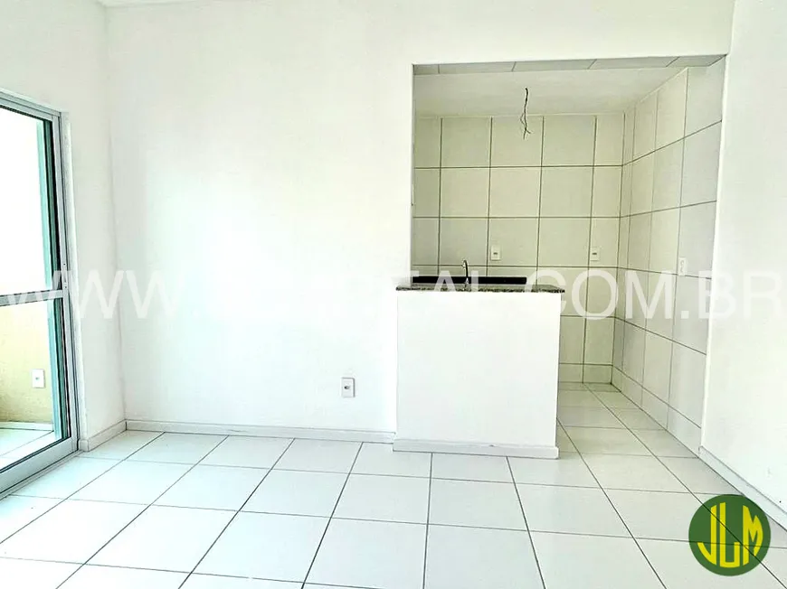 Foto 1 de Apartamento com 2 Quartos à venda, 50m² em Tabapuã, Caucaia