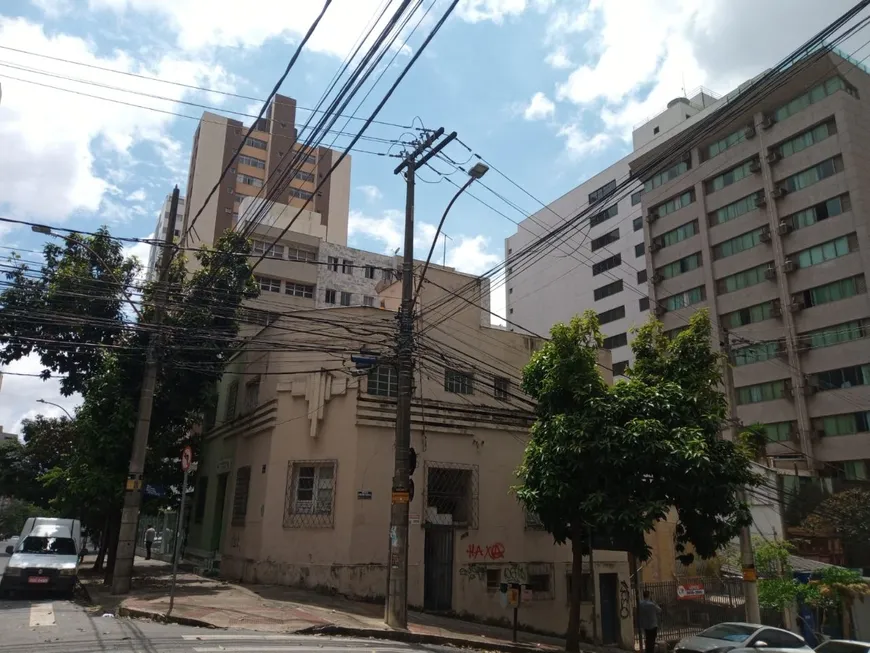 Foto 1 de Casa com 5 Quartos à venda, 179m² em Lourdes, Belo Horizonte