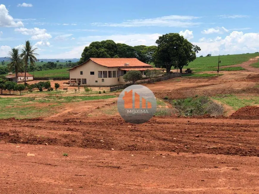 Foto 1 de Fazenda/Sítio com 2 Quartos à venda, 5566000m² em Zona Rural, Paraúna