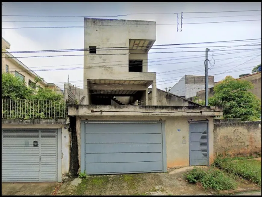 Foto 1 de Sobrado com 3 Quartos à venda, 200m² em Torres Tibagy, Guarulhos