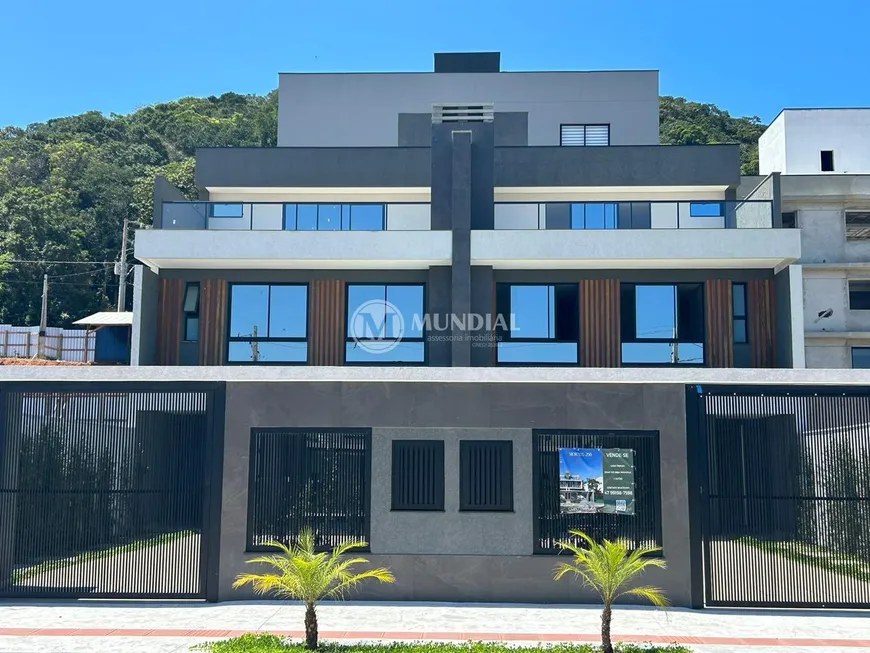 Foto 1 de Casa com 4 Quartos à venda, 28m² em Barra Sul, Balneário Camboriú