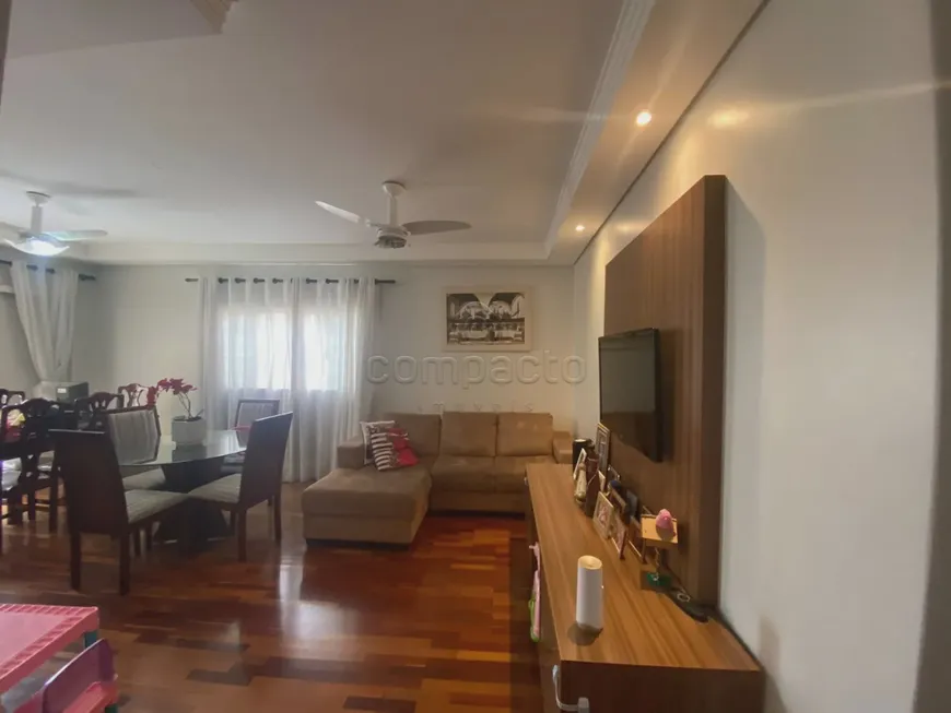 Foto 1 de Apartamento com 3 Quartos à venda, 90m² em Vila Ercilia, São José do Rio Preto