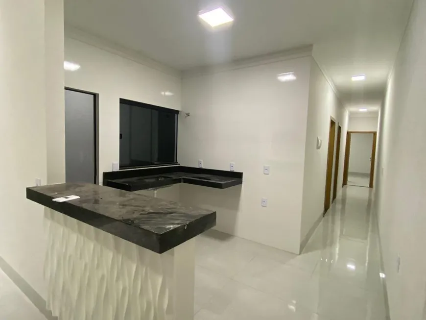 Foto 1 de Casa com 3 Quartos à venda, 102m² em Jardim São José, Goiânia