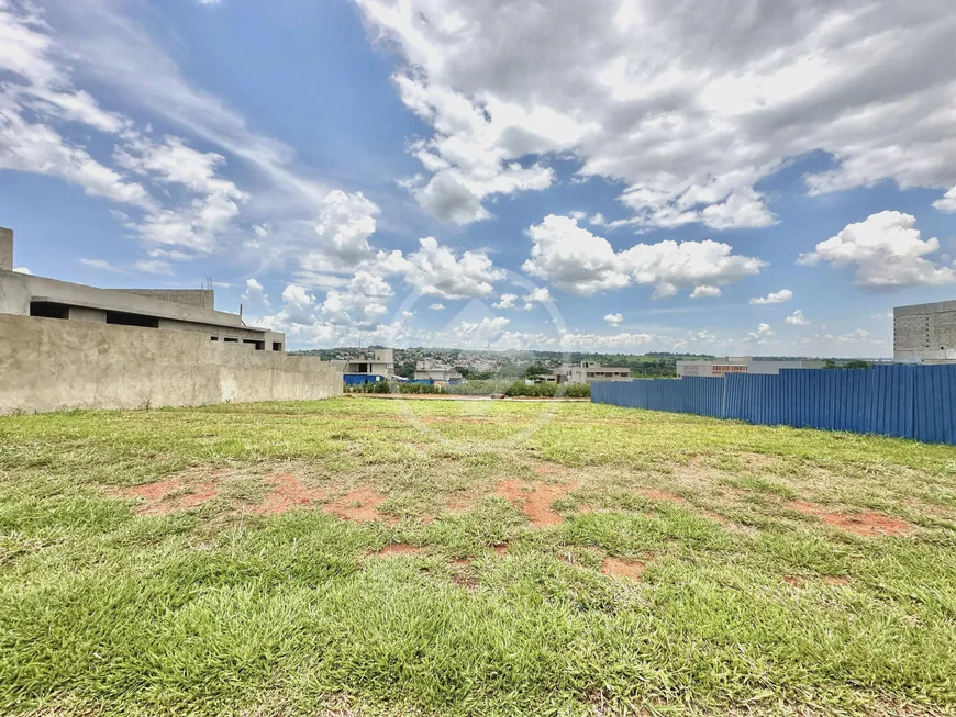 Foto 1 de Lote/Terreno à venda, 736m² em Residencial Alphaville Flamboyant, Goiânia