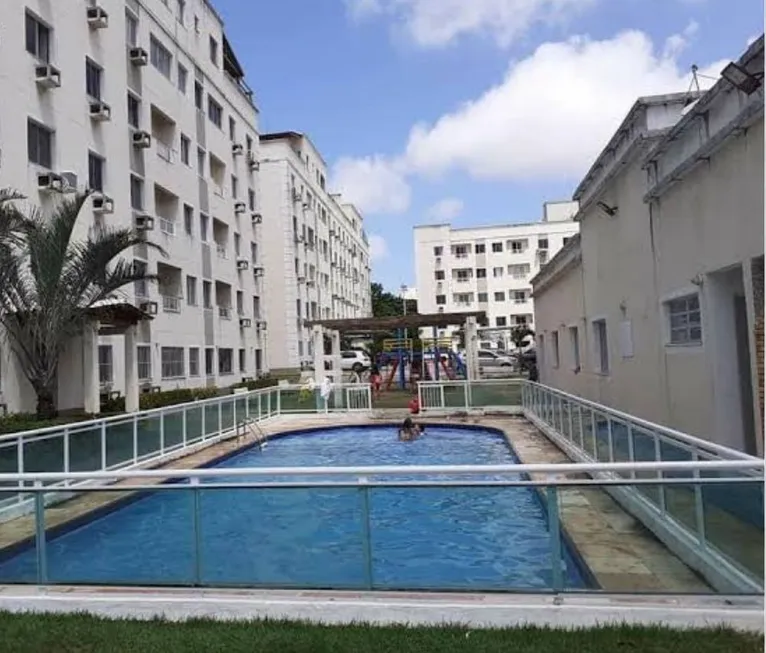 Foto 1 de Apartamento com 2 Quartos à venda, 54m² em Messejana, Fortaleza