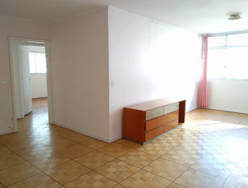 Foto 1 de Apartamento com 3 Quartos à venda, 130m² em Jardim Paulista, São Paulo