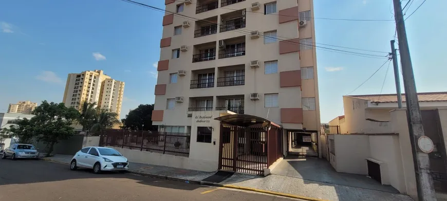 Foto 1 de Apartamento com 3 Quartos à venda, 76m² em Vila Cristina, Presidente Prudente