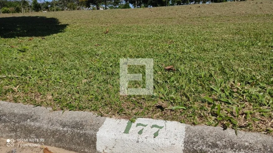 Foto 1 de Lote/Terreno à venda, 925m² em Santinho, Florianópolis