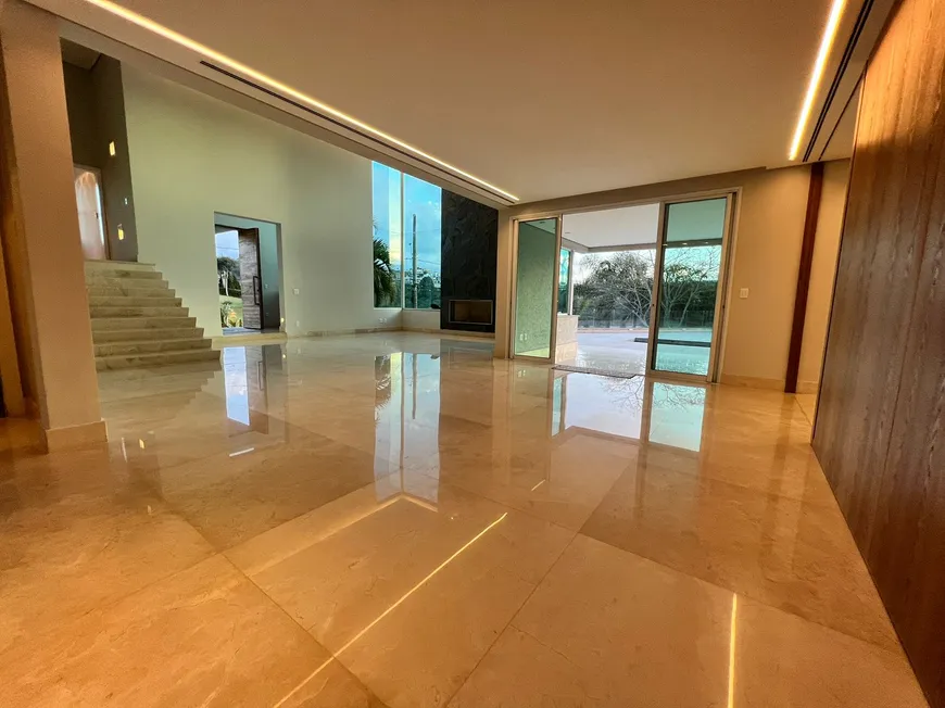 Foto 1 de Casa com 5 Quartos à venda, 670m² em Alphaville Lagoa Dos Ingleses, Nova Lima