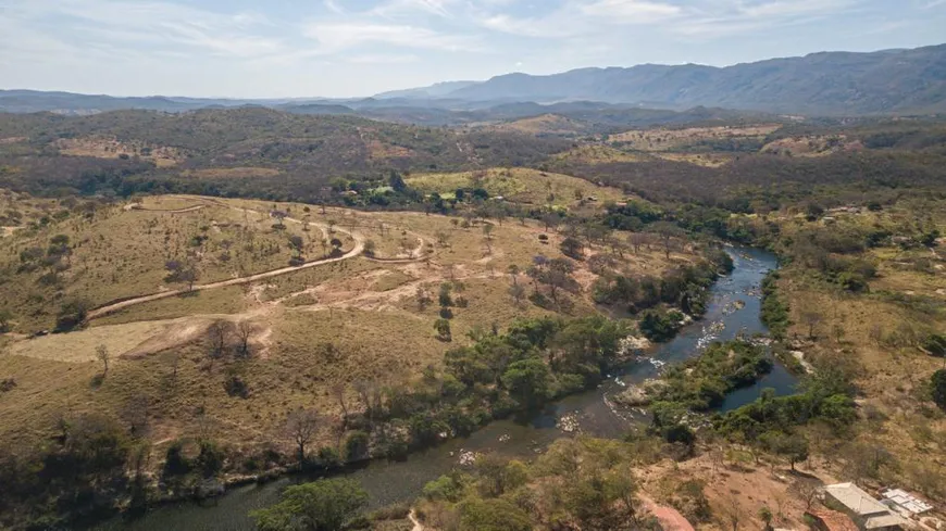 Foto 1 de Lote/Terreno à venda, 20000m² em Zona Rural, Santana do Riacho