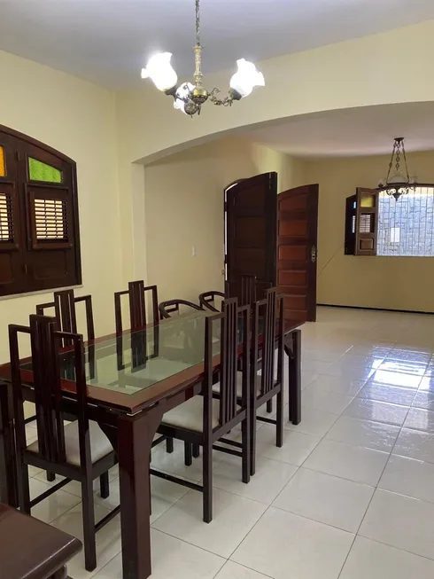 Foto 1 de Sobrado com 7 Quartos à venda, 360m² em Cohajap, São Luís