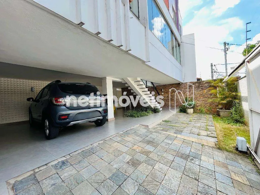 Foto 1 de Casa com 4 Quartos à venda, 260m² em Caiçaras, Belo Horizonte