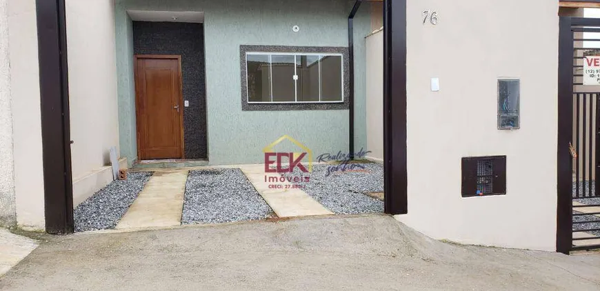 Foto 1 de Casa com 2 Quartos à venda, 70m² em Residencial Estoril, Taubaté