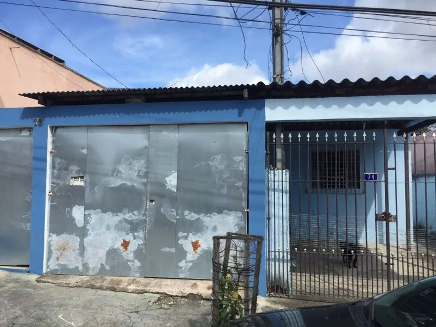 Foto 1 de Casa com 2 Quartos à venda, 250m² em Parque Maria Fernandes, São Paulo