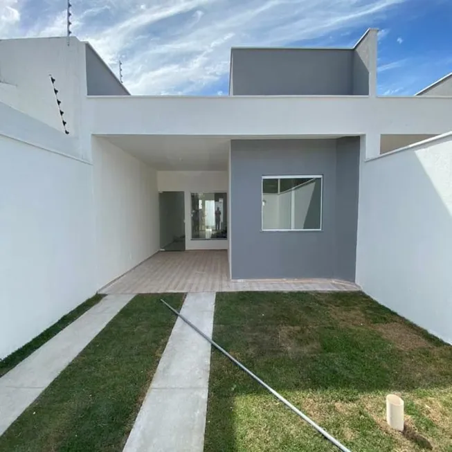 Foto 1 de Casa com 2 Quartos à venda, 82m² em Arembepe Abrantes, Camaçari