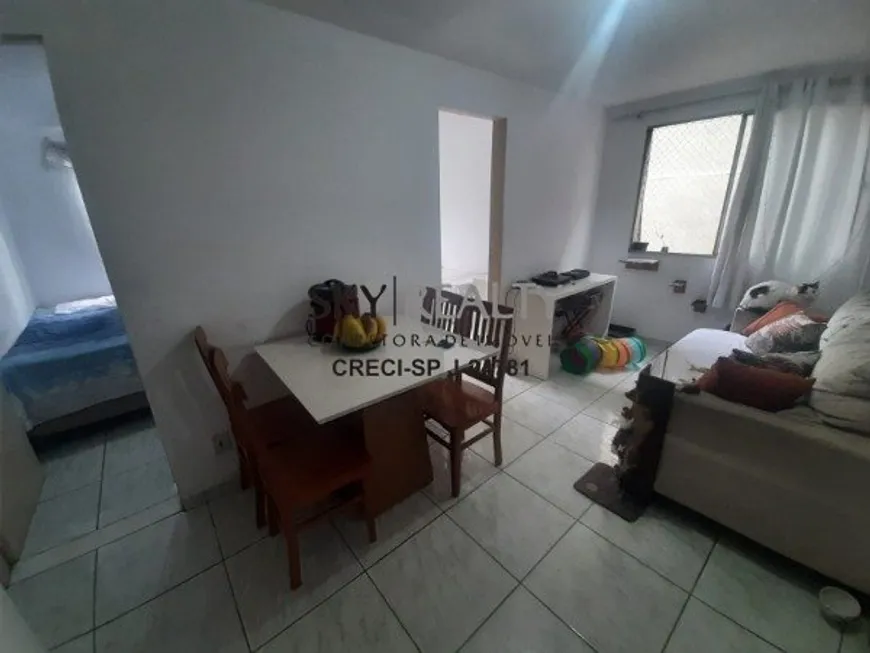 Foto 1 de Apartamento com 3 Quartos à venda, 48m² em Parque Santo Antônio, São Paulo
