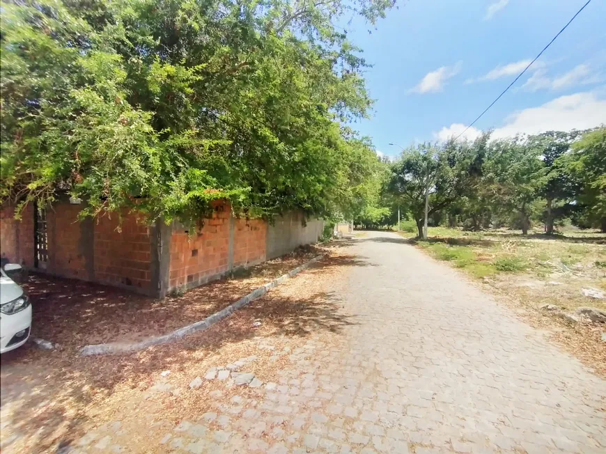 Foto 1 de Lote/Terreno à venda em Atalaia, Aracaju