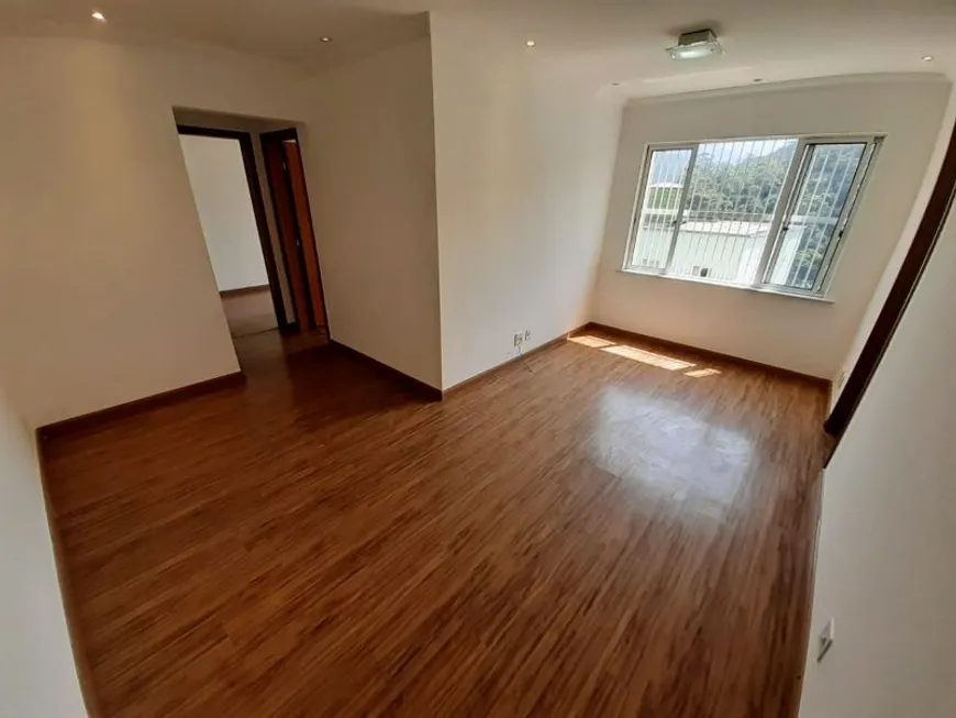 Foto 1 de Apartamento com 2 Quartos à venda, 57m² em Barra do Imbuí, Teresópolis