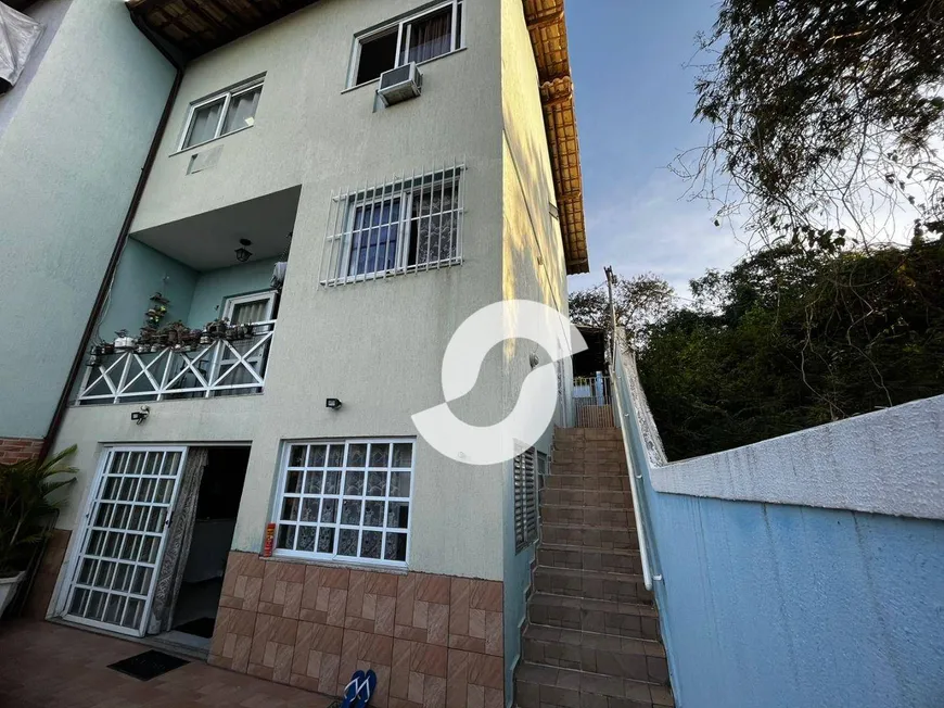 Foto 1 de Casa com 4 Quartos à venda, 183m² em Pendotiba, Niterói