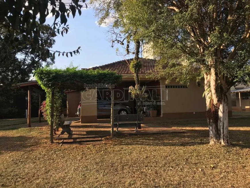 Foto 1 de Casa com 3 Quartos à venda, 180m² em Vila Xavier, Araraquara