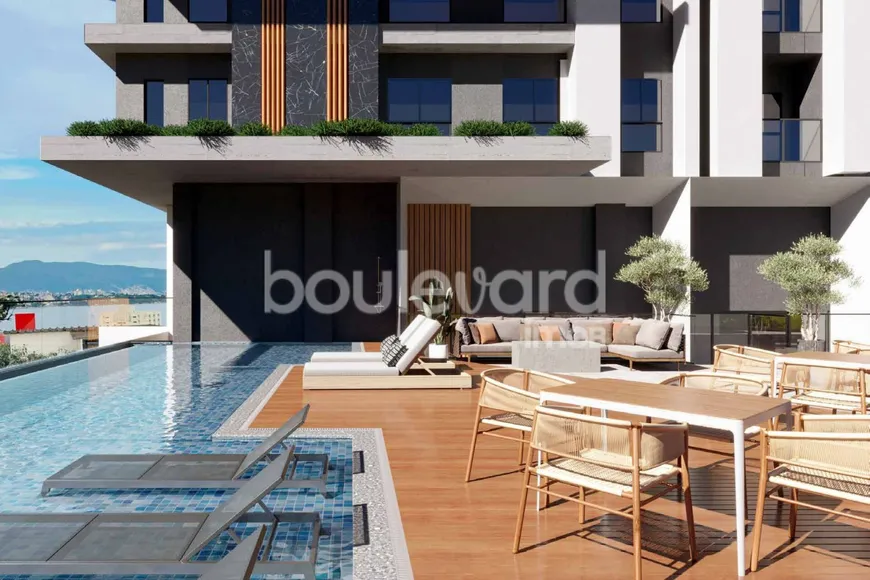 Foto 1 de Apartamento com 3 Quartos à venda, 92m² em Praia Comprida, São José