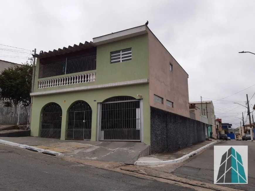 Foto 1 de Sobrado com 4 Quartos à venda, 336m² em Vila Antonieta, São Paulo