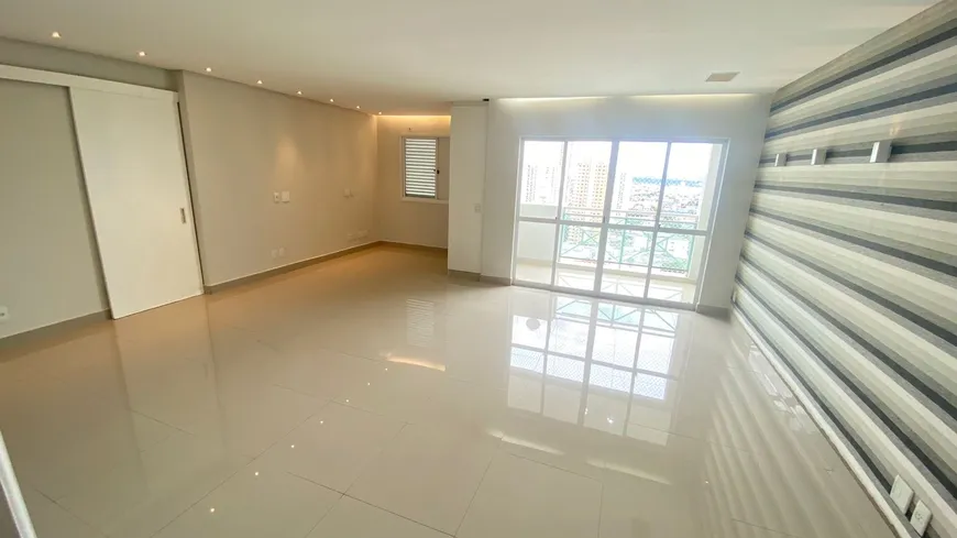 Foto 1 de Apartamento com 2 Quartos para alugar, 87m² em Setor Bueno, Goiânia