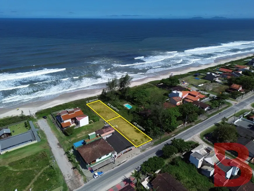 Foto 1 de Lote/Terreno à venda, 840m² em Barra do Sai, Itapoá