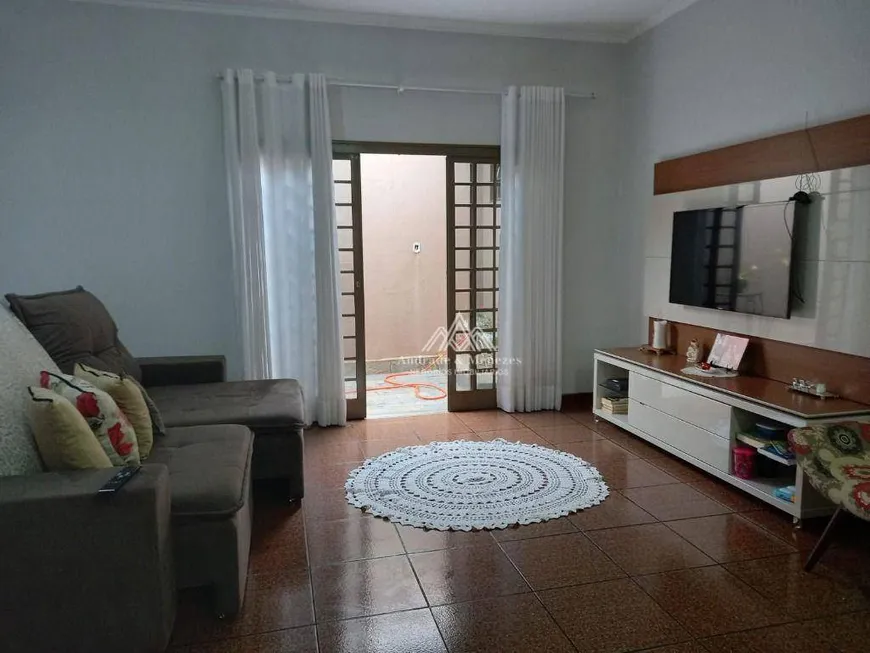 Foto 1 de Casa com 3 Quartos à venda, 230m² em Jardim Antartica, Ribeirão Preto