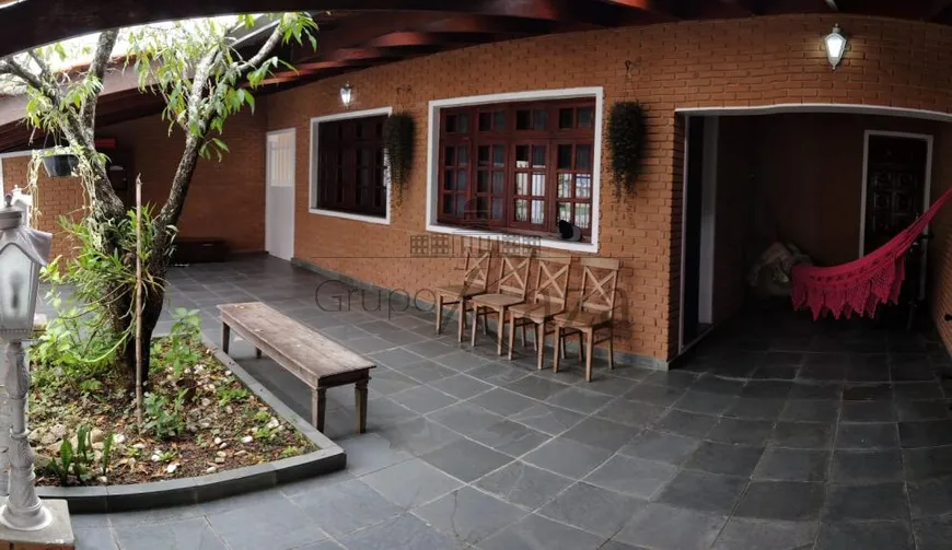 Foto 1 de Casa de Condomínio com 4 Quartos à venda, 125m² em Eldorado, São José dos Campos