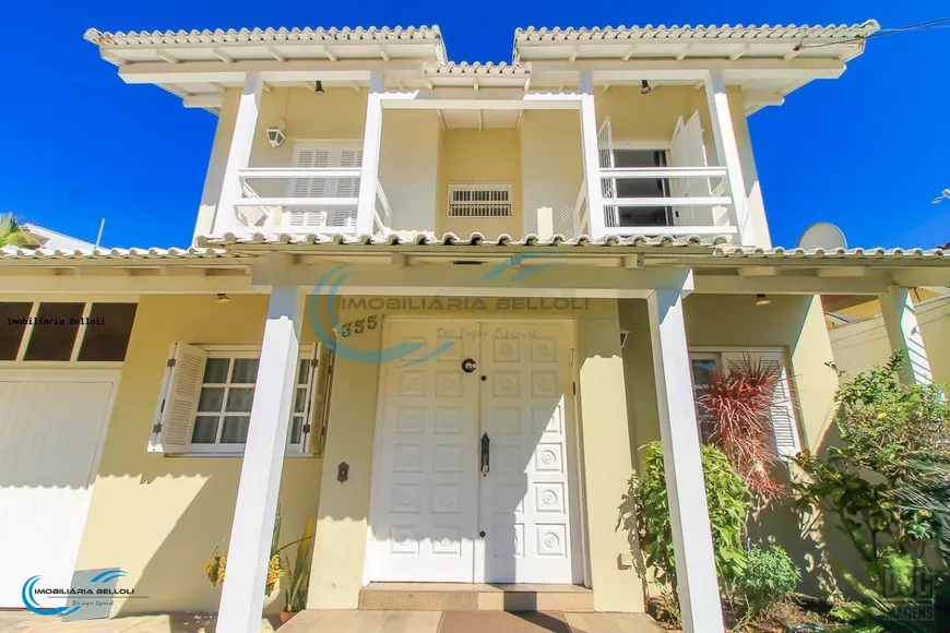 Foto 1 de Casa com 4 Quartos à venda, 600m² em Chácara das Pedras, Porto Alegre