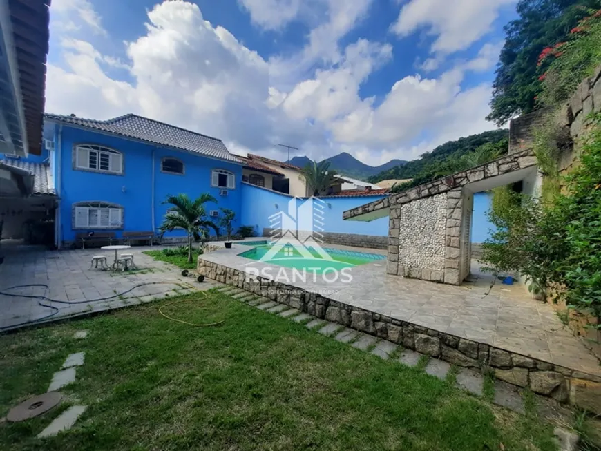 Foto 1 de Casa de Condomínio com 6 Quartos à venda, 603m² em Freguesia- Jacarepaguá, Rio de Janeiro