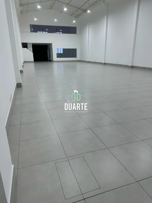 Foto 1 de Ponto Comercial para alugar, 450m² em Vila Matias, Santos