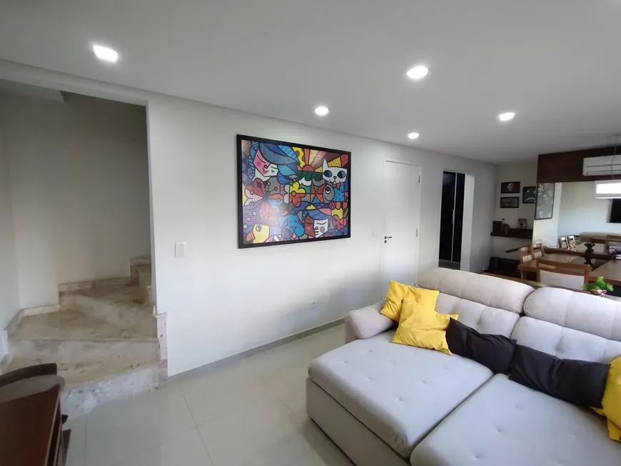 Foto 1 de Casa de Condomínio com 3 Quartos à venda, 180m² em Parada Inglesa, São Paulo