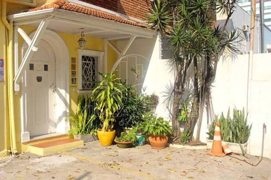 Foto 1 de Casa com 3 Quartos à venda, 280m² em Perdizes, São Paulo