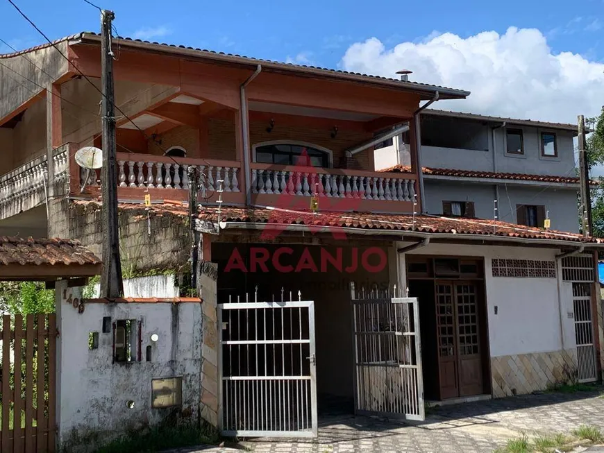 Foto 1 de Casa com 7 Quartos à venda, 540m² em Centro, Ubatuba