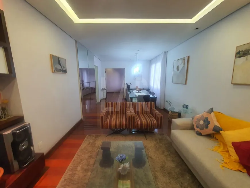 Foto 1 de Apartamento com 4 Quartos à venda, 180m² em Santo Agostinho, Belo Horizonte