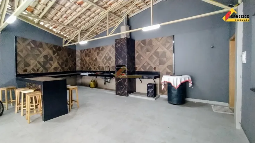 Foto 1 de Casa com 3 Quartos à venda, 70m² em Jardinópolis, Divinópolis