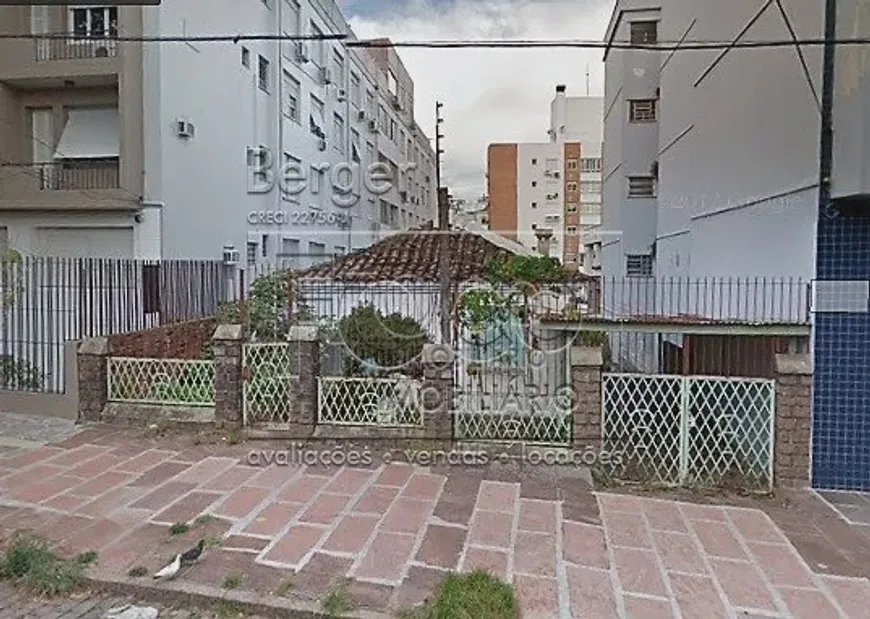 Foto 1 de Lote/Terreno à venda, 1500m² em Rio Branco, Porto Alegre