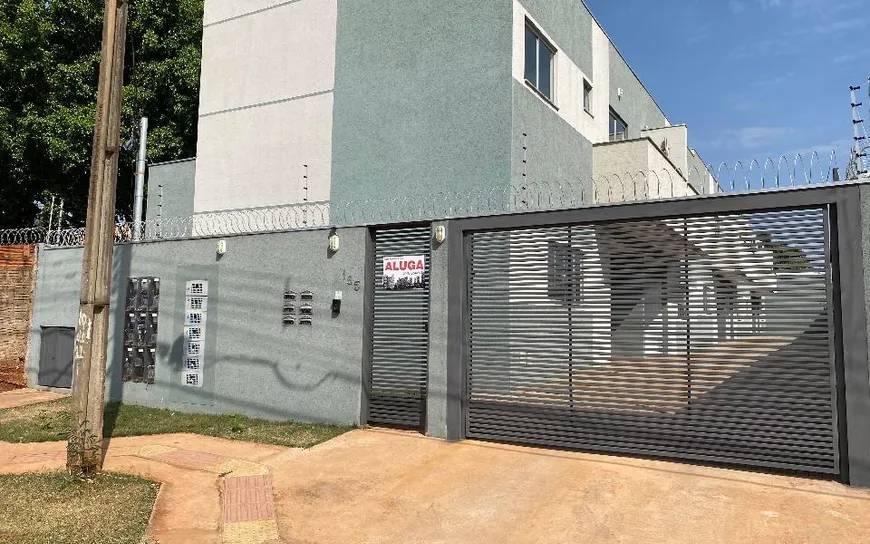 Foto 1 de Sobrado com 3 Quartos para alugar, 103m² em Vila Nossa Senhora das Graças, Campo Grande