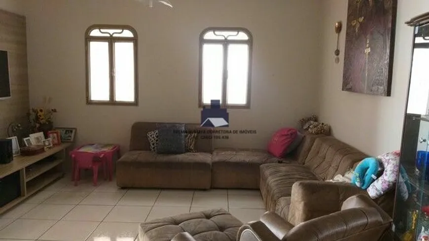 Foto 1 de Casa com 4 Quartos à venda, 230m² em Jardim Nazareth, São José do Rio Preto