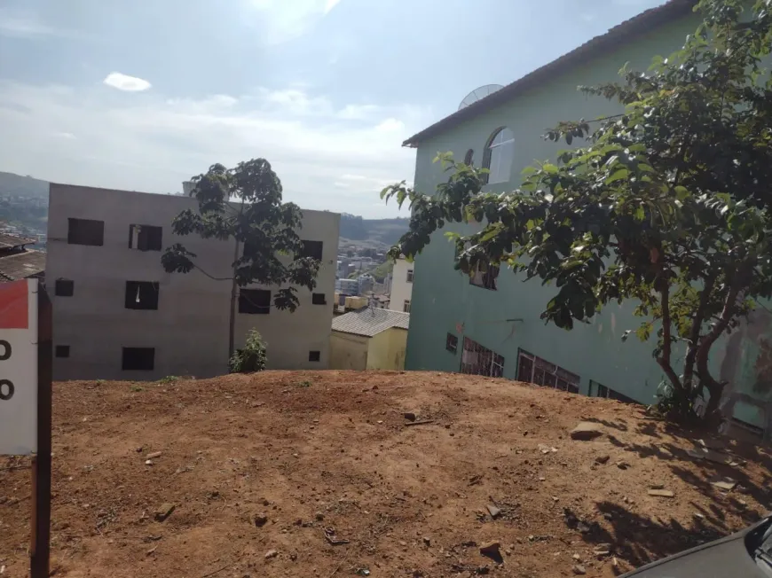 Foto 1 de Lote/Terreno à venda, 334m² em Alto da Boa Vista, Ponte Nova